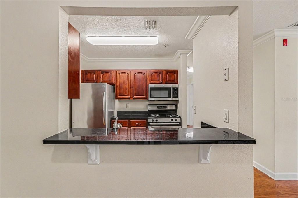 For Sale: $145,000 (1 beds, 1 baths, 830 Square Feet)