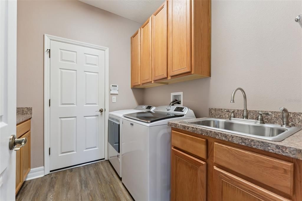 For Sale: $1,449,900 (5 beds, 4 baths, 4236 Square Feet)