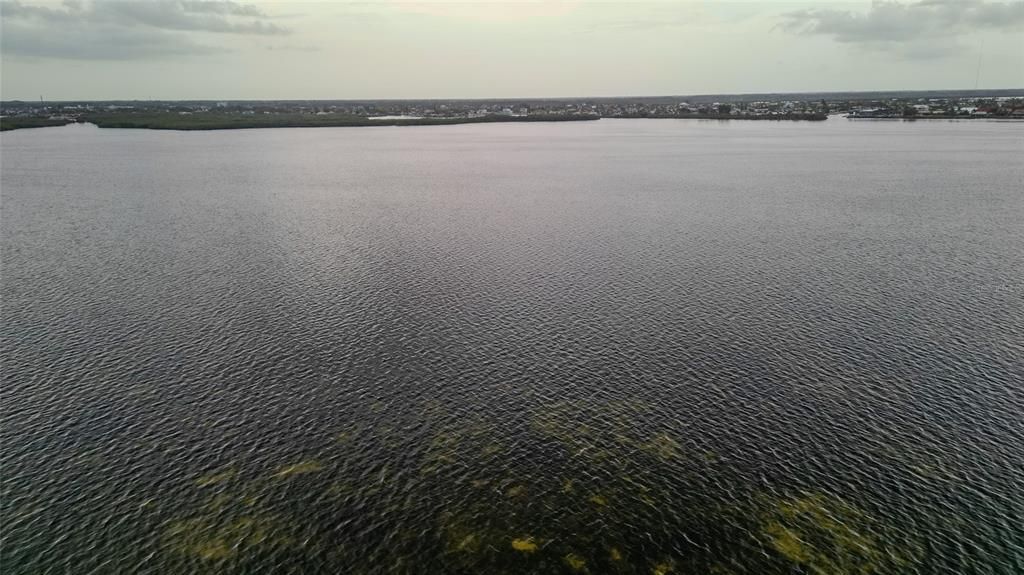 For Sale: $155,999 (2 beds, 1 baths, 780 Square Feet)
