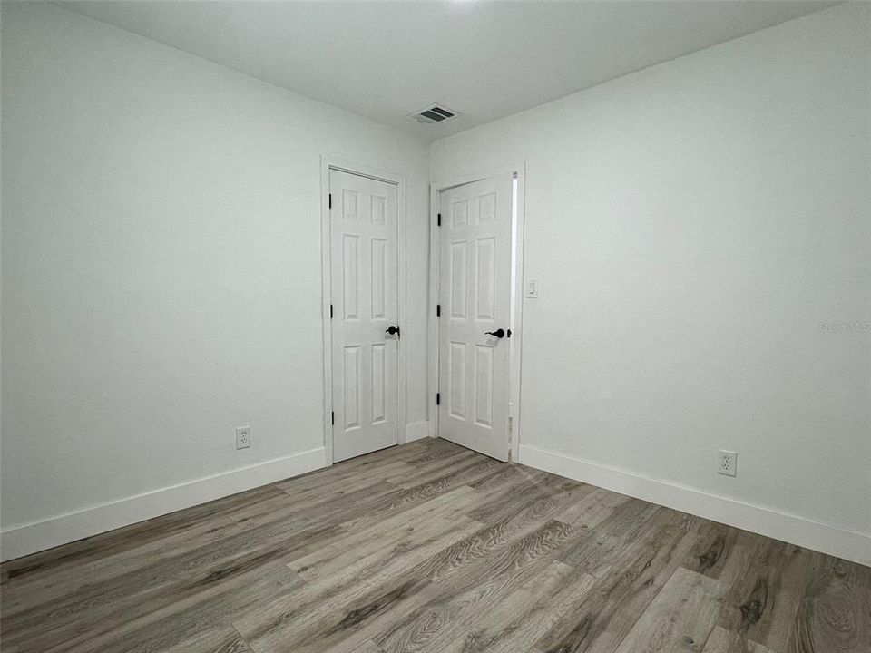 For Sale: $290,000 (3 beds, 2 baths, 1000 Square Feet)