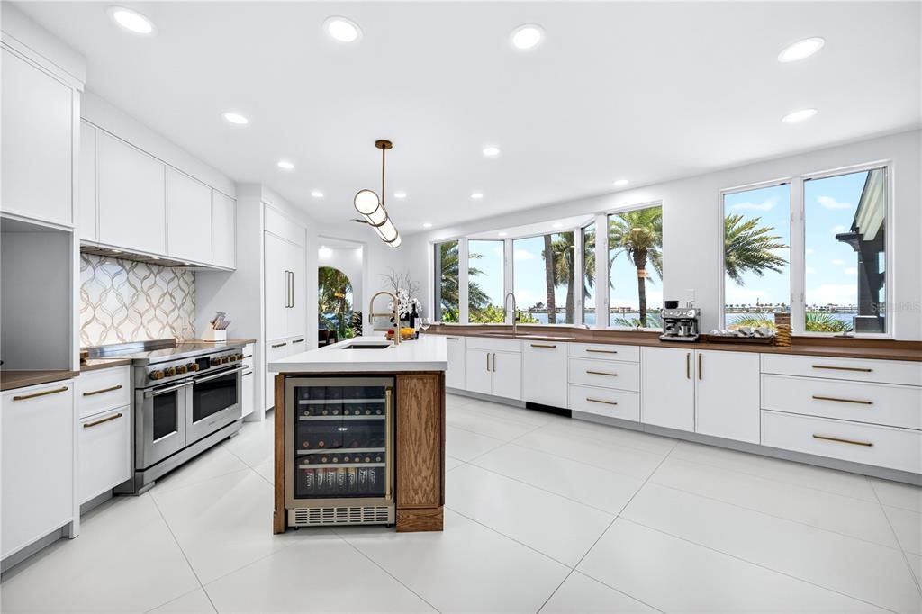 En Venta: $7,775,000 (4 camas, 4 baños, 5138 Pies cuadrados)
