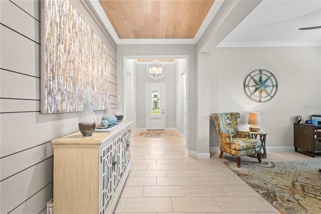 En Venta: $874,000 (4 camas, 3 baños, 2683 Pies cuadrados)