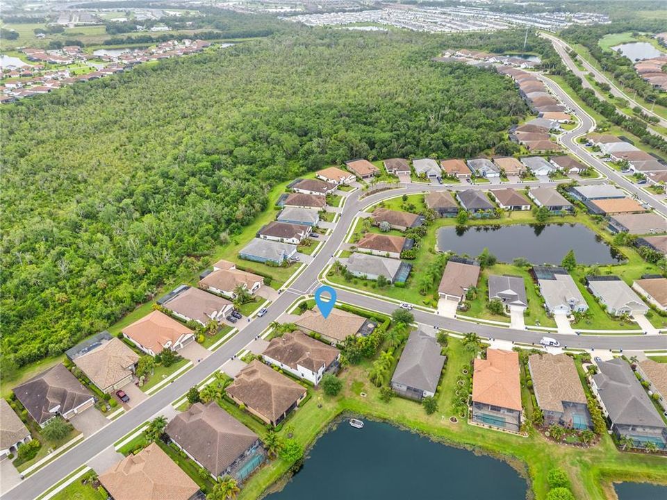 En Venta: $874,000 (4 camas, 3 baños, 2683 Pies cuadrados)