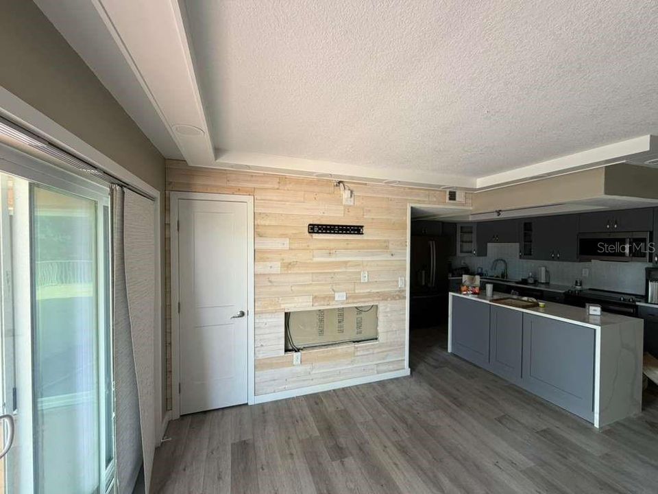 En Venta: $350,000 (3 camas, 3 baños, 1455 Pies cuadrados)