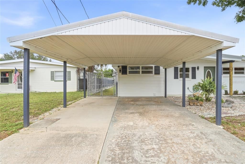 For Sale: $319,900 (3 beds, 2 baths, 1345 Square Feet)
