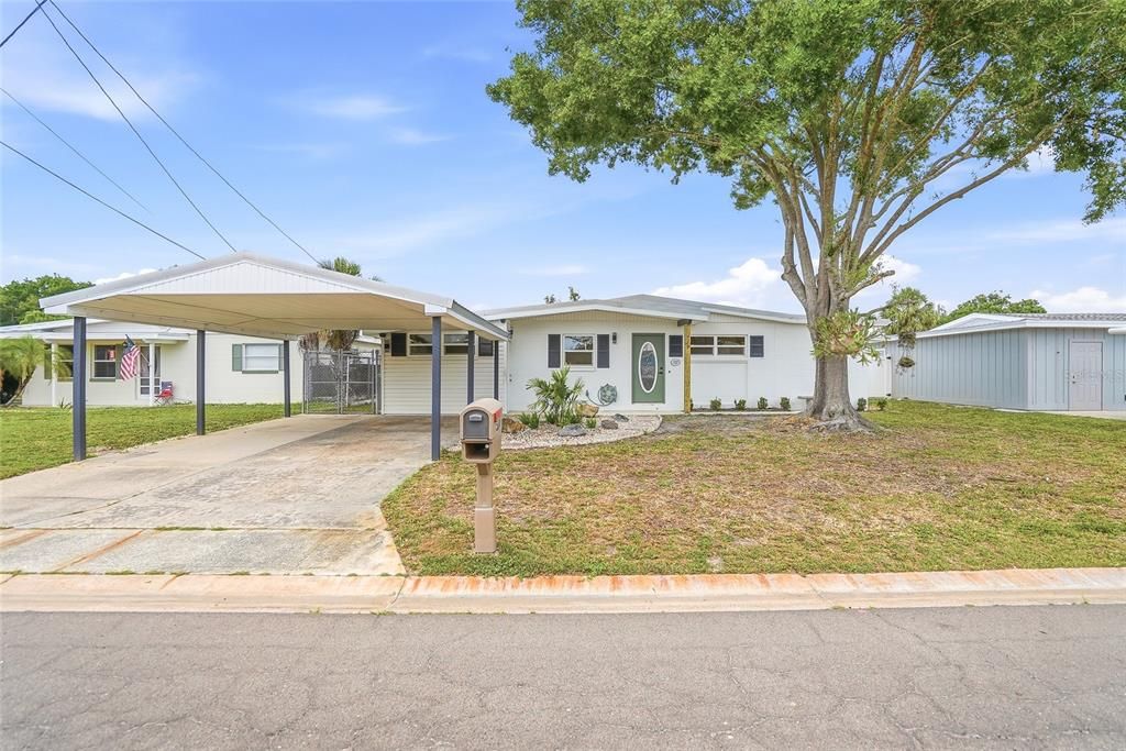 For Sale: $319,900 (3 beds, 2 baths, 1345 Square Feet)