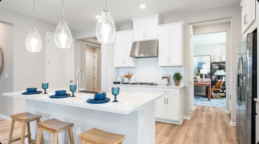 For Sale: $506,999 (4 beds, 3 baths, 2394 Square Feet)