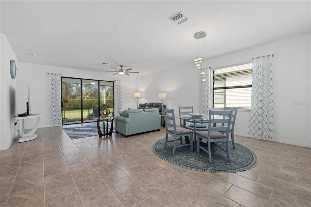 For Sale: $325,000 (4 beds, 3 baths, 2032 Square Feet)