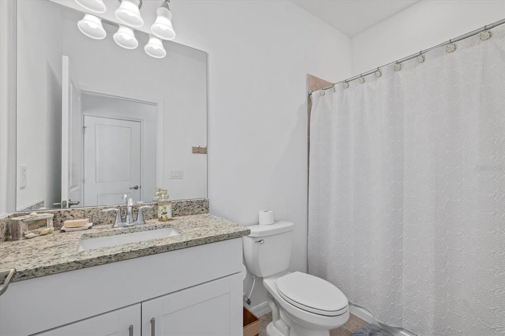 For Sale: $325,000 (4 beds, 3 baths, 2032 Square Feet)