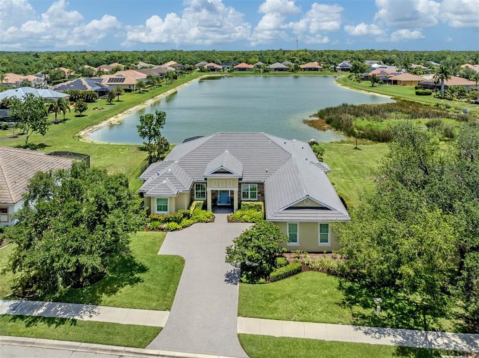 For Sale: $1,199,000 (3 beds, 3 baths, 3421 Square Feet)