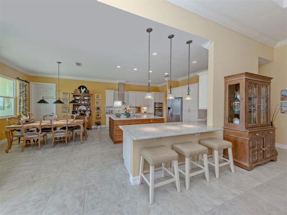 For Sale: $1,199,000 (3 beds, 3 baths, 3421 Square Feet)