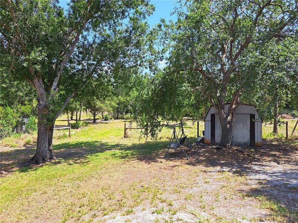 For Rent: $2,000 (2 beds, 2 baths, 1186 Square Feet)