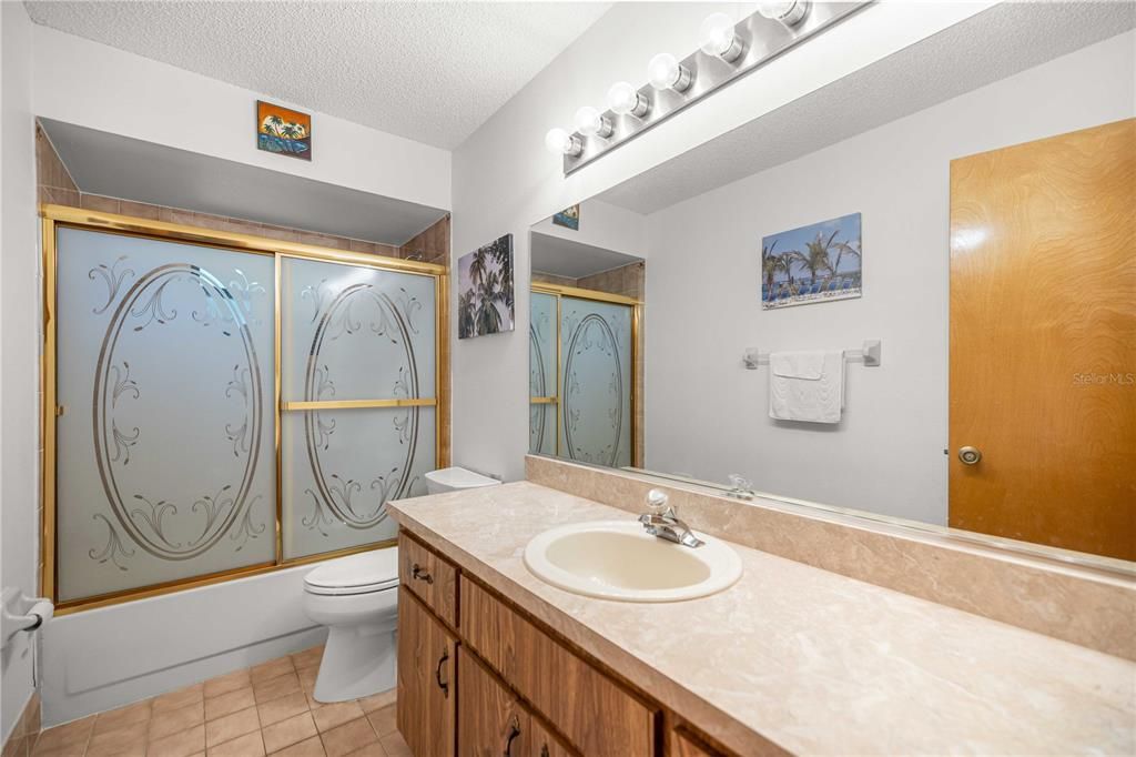 For Sale: $348,000 (3 beds, 2 baths, 1790 Square Feet)
