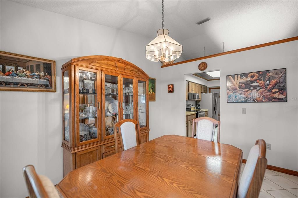 For Sale: $348,000 (3 beds, 2 baths, 1790 Square Feet)