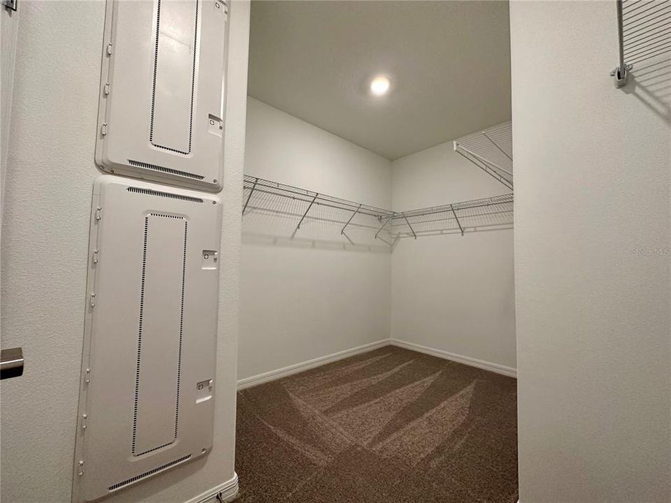 En Renta: $2,750 (5 camas, 2 baños, 2389 Pies cuadrados)