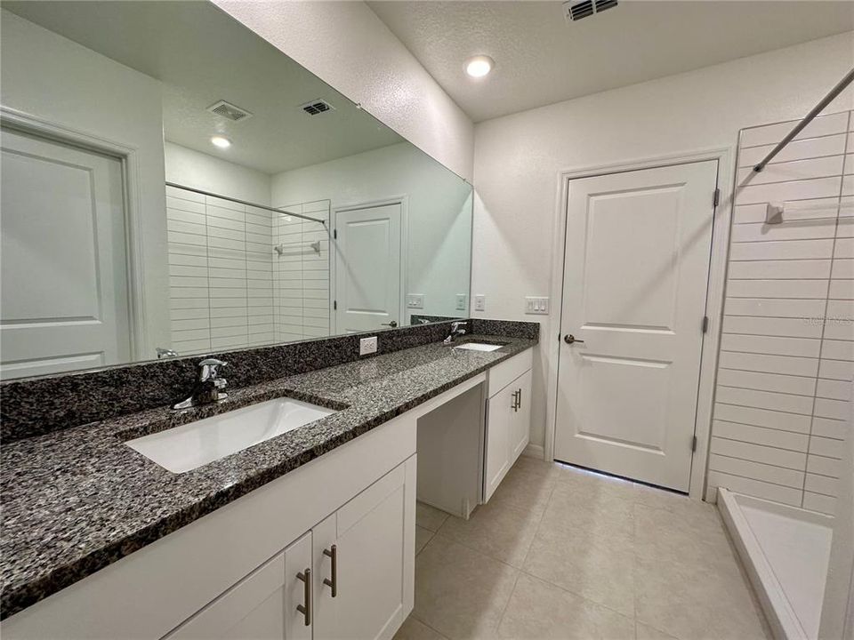 En Renta: $2,750 (5 camas, 2 baños, 2389 Pies cuadrados)