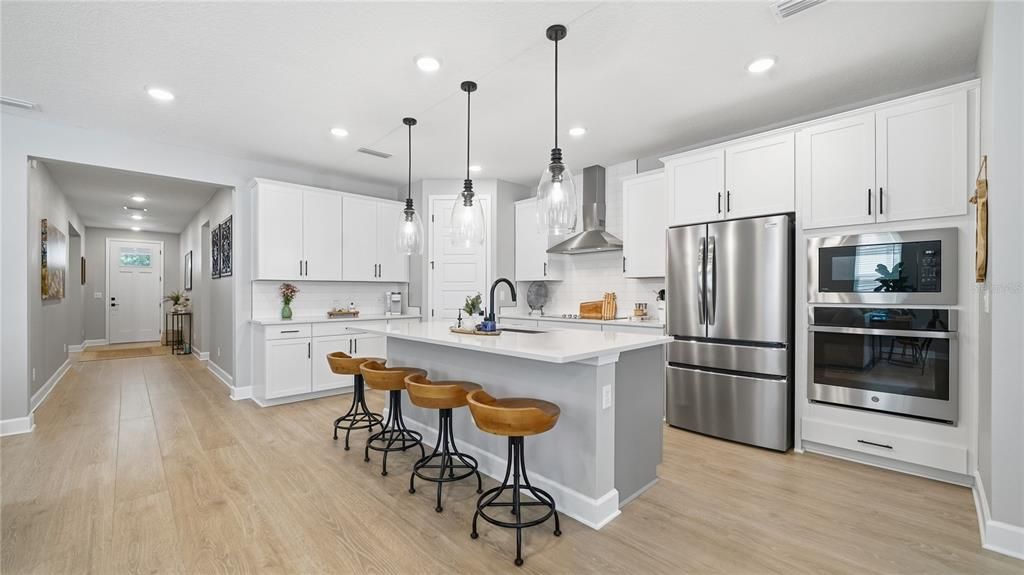 For Sale: $619,900 (3 beds, 2 baths, 2142 Square Feet)
