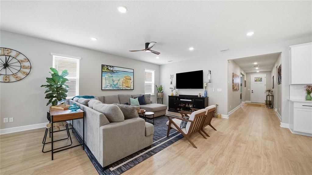 For Sale: $619,900 (3 beds, 2 baths, 2142 Square Feet)