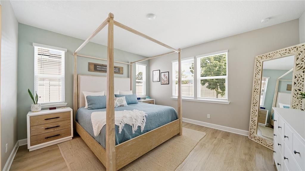 For Sale: $619,900 (3 beds, 2 baths, 2142 Square Feet)