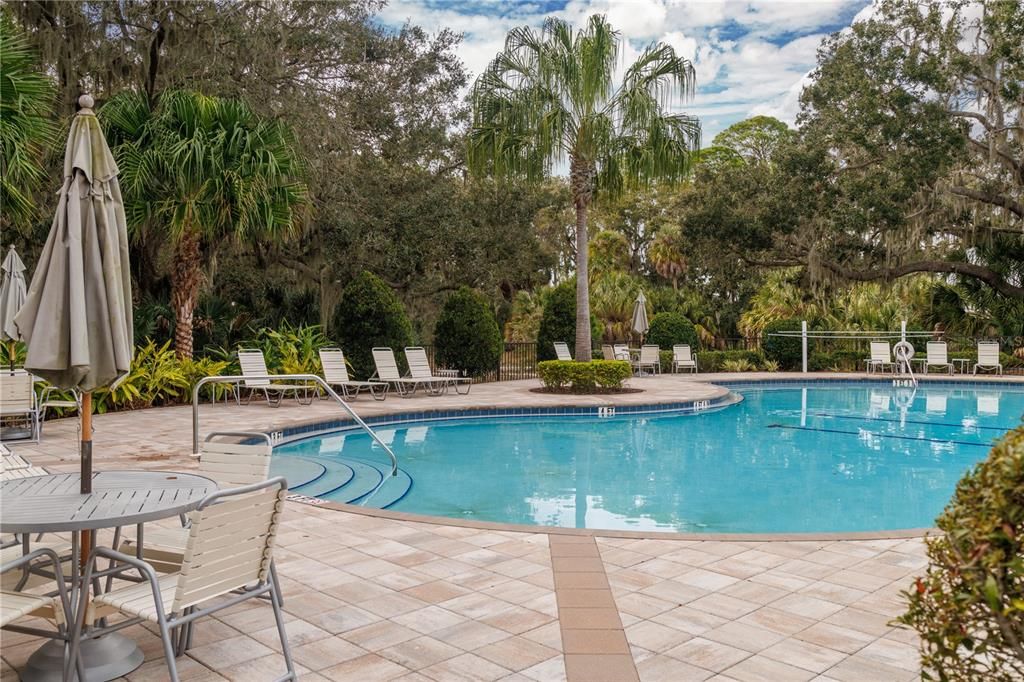 For Sale: $395,000 (4 beds, 2 baths, 1918 Square Feet)