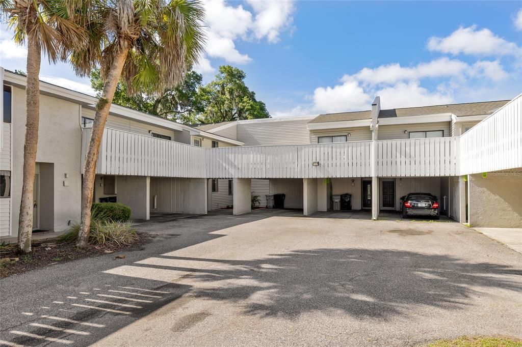 For Sale: $198,000 (2 beds, 2 baths, 1087 Square Feet)