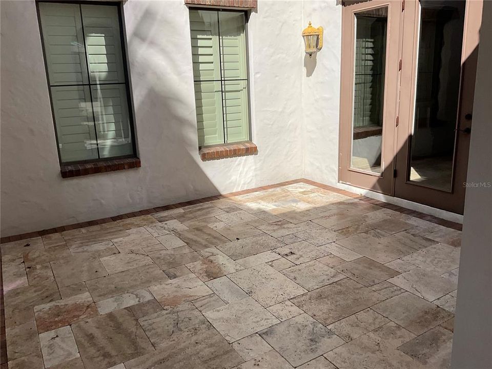 En Renta: $9,500 (5 camas, 5 baños, 5205 Pies cuadrados)