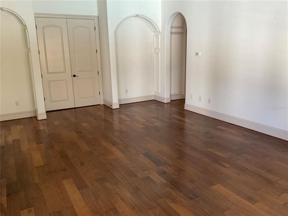 En Renta: $9,500 (5 camas, 5 baños, 5205 Pies cuadrados)