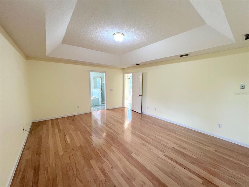 For Rent: $1,925 (3 beds, 2 baths, 2262 Square Feet)
