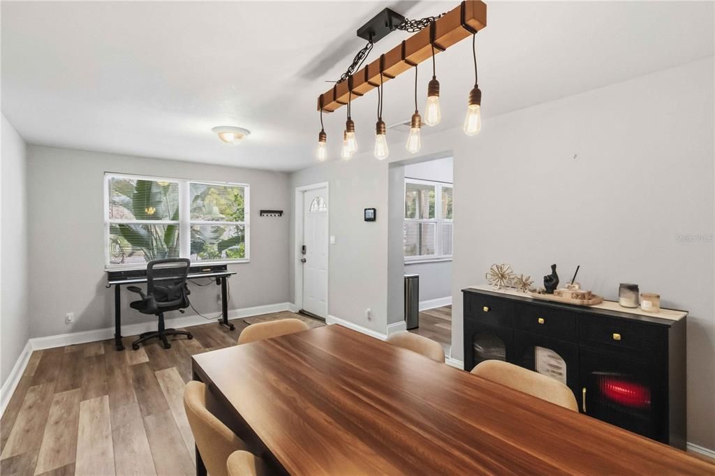 En Venta: $299,000 (2 camas, 1 baños, 1144 Pies cuadrados)