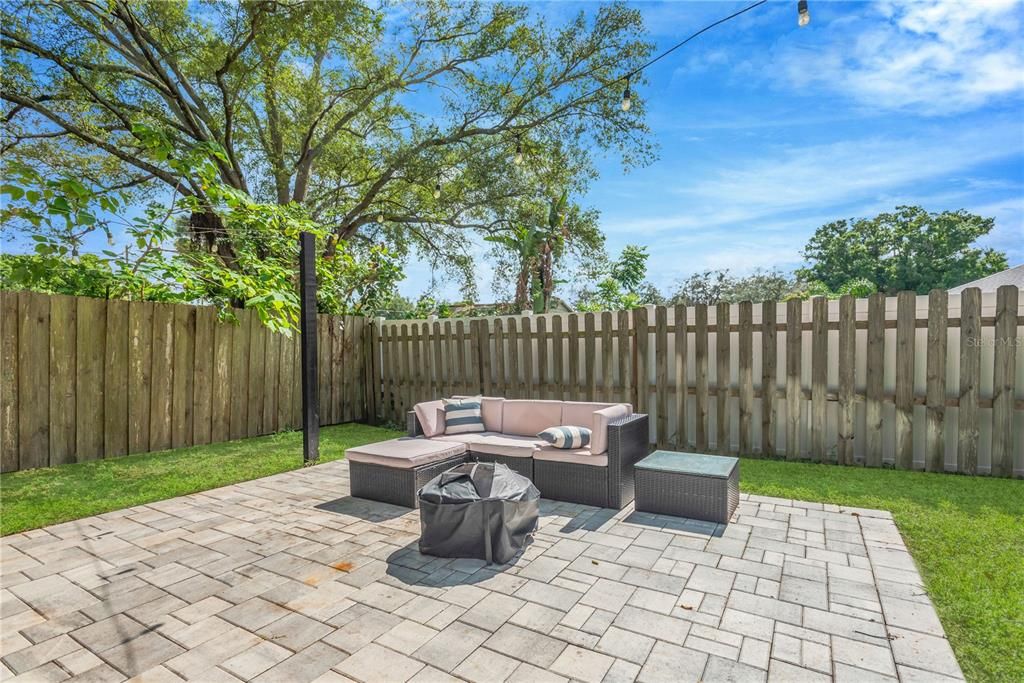 На продажу: $529,900 (3 спален, 2 ванн, 1872 Квадратных фут)