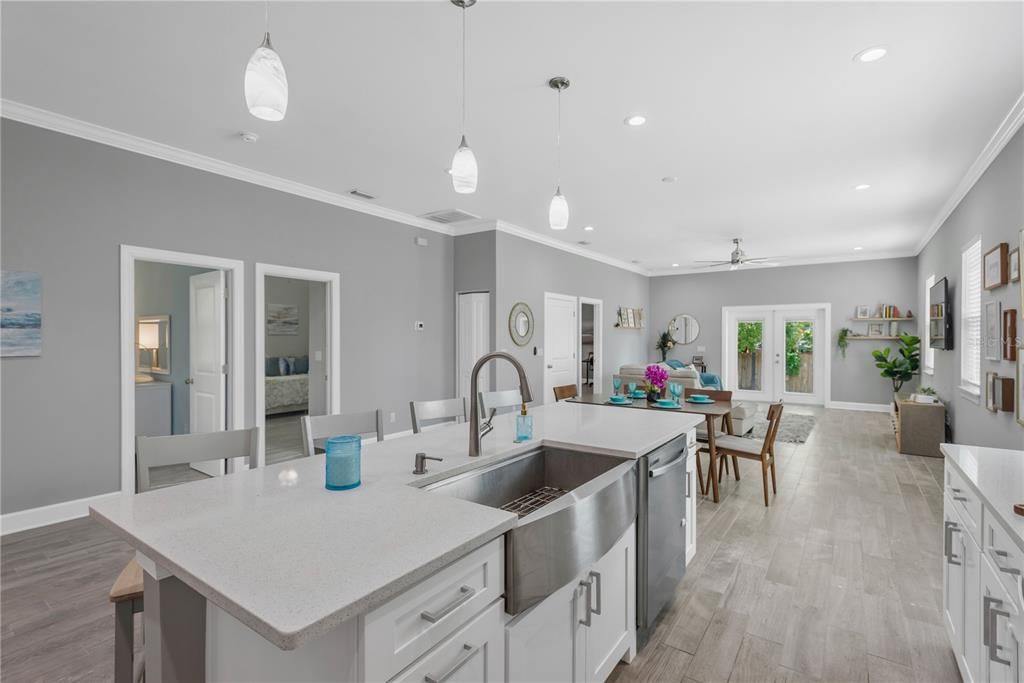 На продажу: $529,900 (3 спален, 2 ванн, 1872 Квадратных фут)
