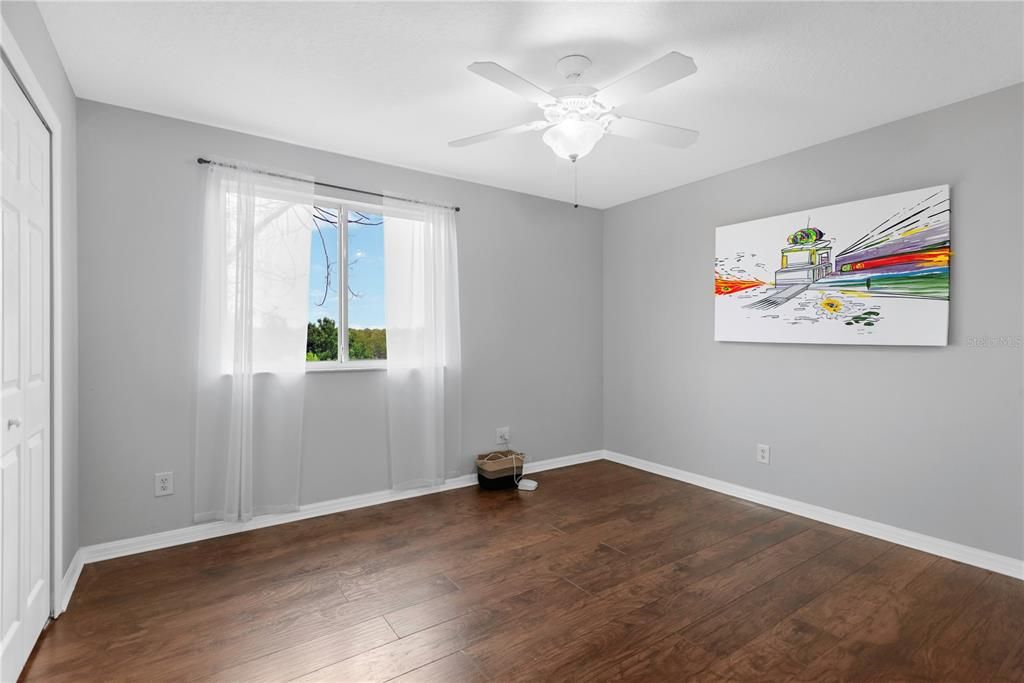 En Venta: $499,900 (5 camas, 3 baños, 2908 Pies cuadrados)