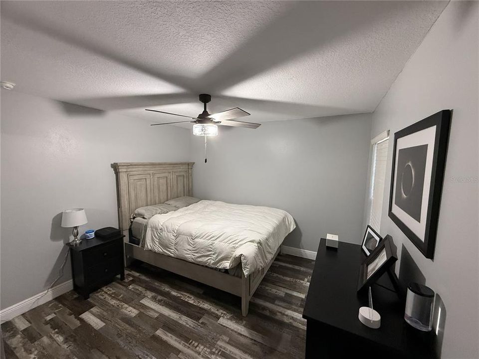 For Sale: $365,000 (4 beds, 2 baths, 1874 Square Feet)