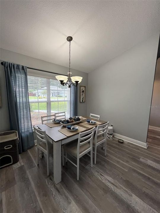 For Sale: $365,000 (4 beds, 2 baths, 1874 Square Feet)