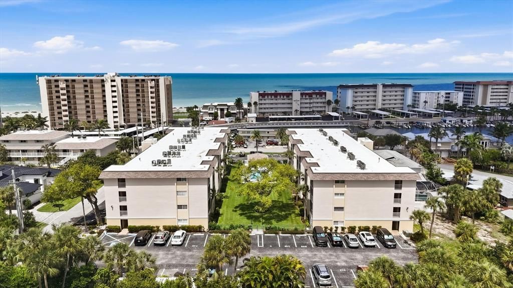 En Venta: $369,000 (2 camas, 2 baños, 1016 Pies cuadrados)