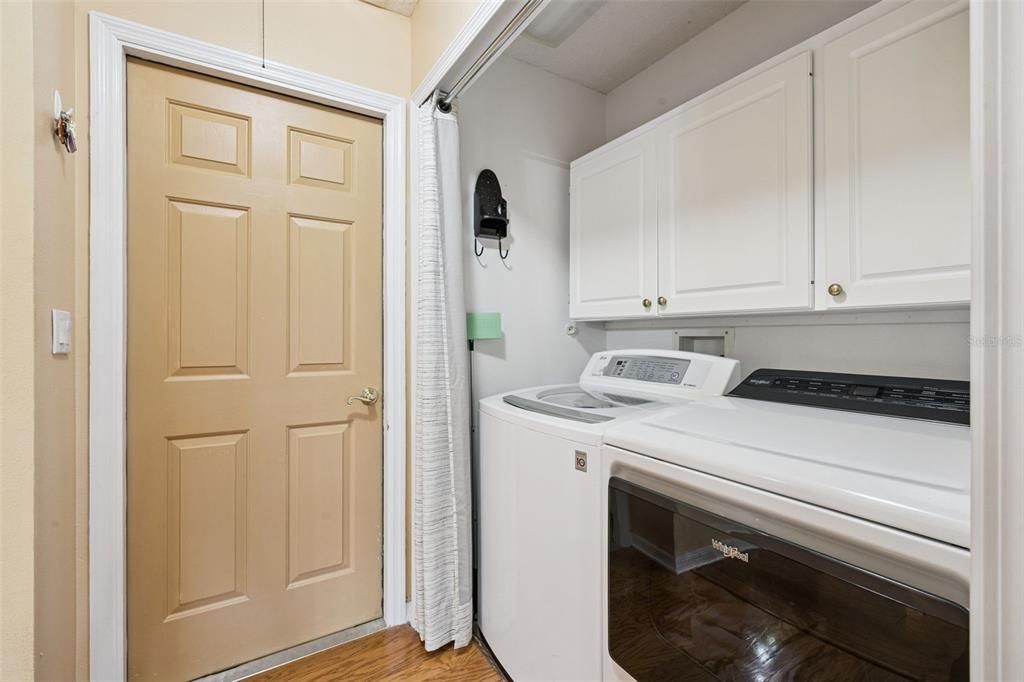 Active With Contract: $289,900 (3 beds, 2 baths, 1853 Square Feet)