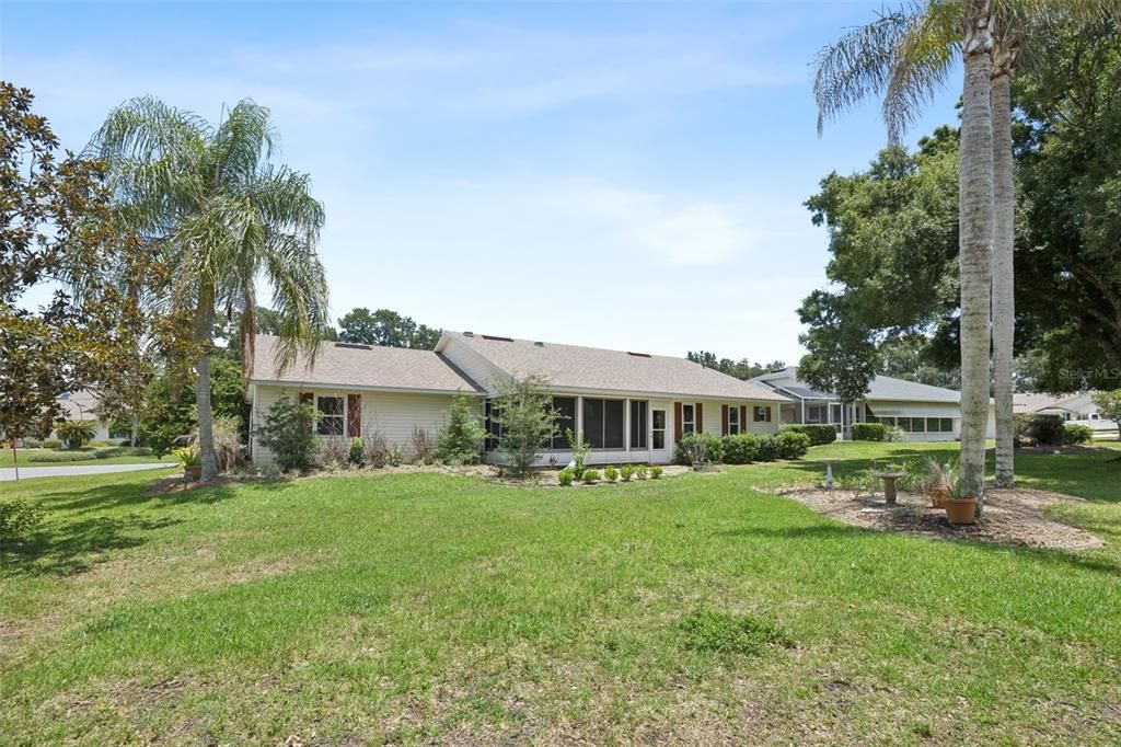 Active With Contract: $289,900 (3 beds, 2 baths, 1853 Square Feet)