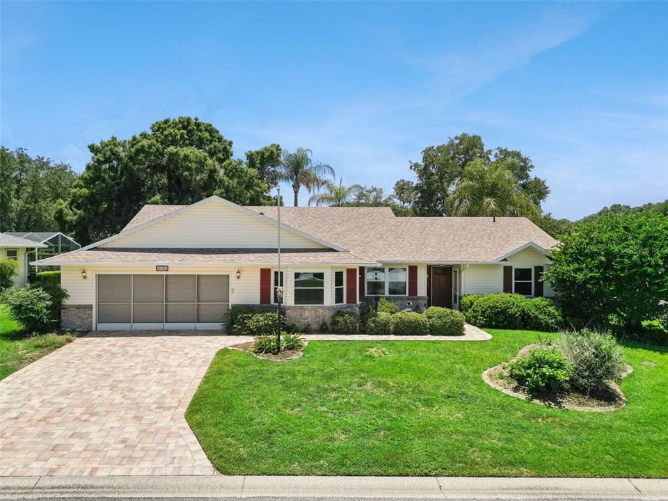 Active With Contract: $289,900 (3 beds, 2 baths, 1853 Square Feet)
