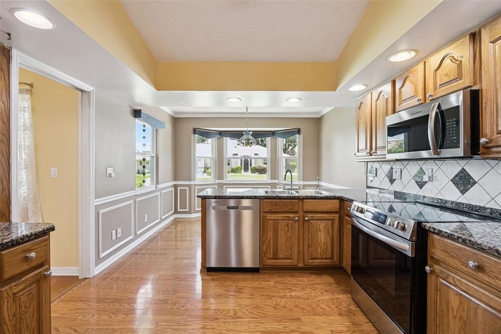 Active With Contract: $289,900 (3 beds, 2 baths, 1853 Square Feet)