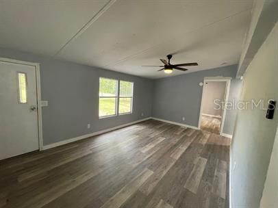 For Rent: $1,800 (3 beds, 2 baths, 1344 Square Feet)