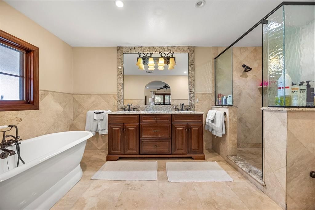 For Sale: $1,395,000 (3 beds, 3 baths, 3362 Square Feet)