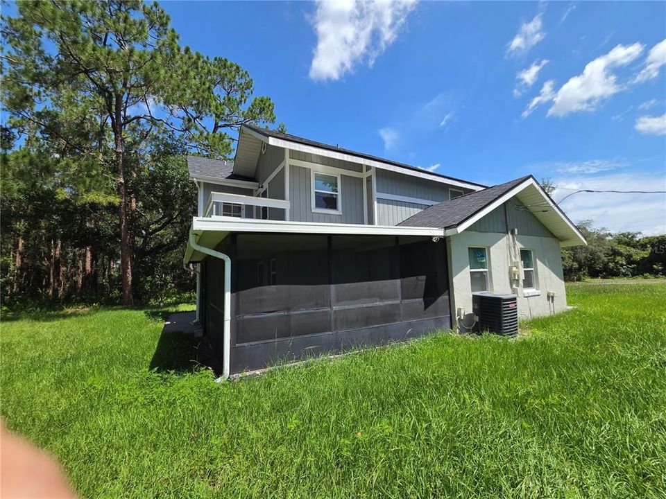 For Sale: $369,000 (3 beds, 2 baths, 1421 Square Feet)