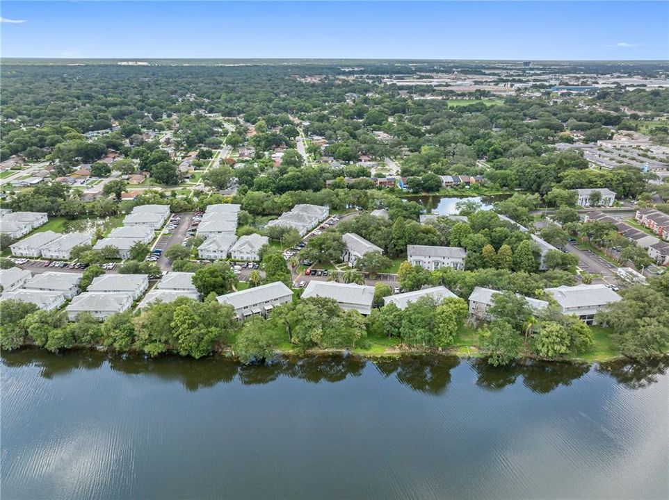 For Rent: $1,200 (1 beds, 1 baths, 626 Square Feet)