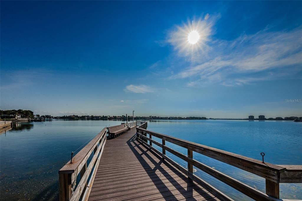 For Sale: $299,000 (2 beds, 2 baths, 1605 Square Feet)