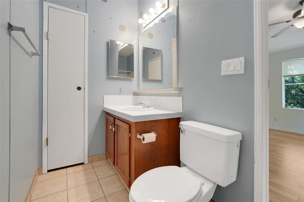 For Sale: $499,990 (4 beds, 2 baths, 2632 Square Feet)