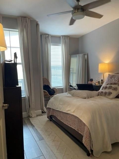 For Rent: $2,200 (2 beds, 2 baths, 1070 Square Feet)