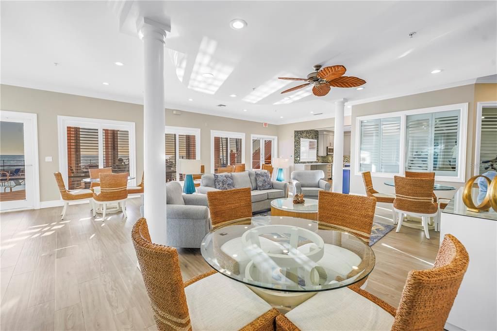 En Venta: $2,250,000 (3 camas, 3 baños, 2060 Pies cuadrados)