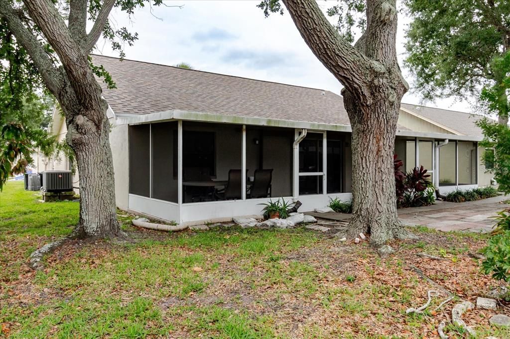 For Sale: $395,000 (3 beds, 2 baths, 1304 Square Feet)