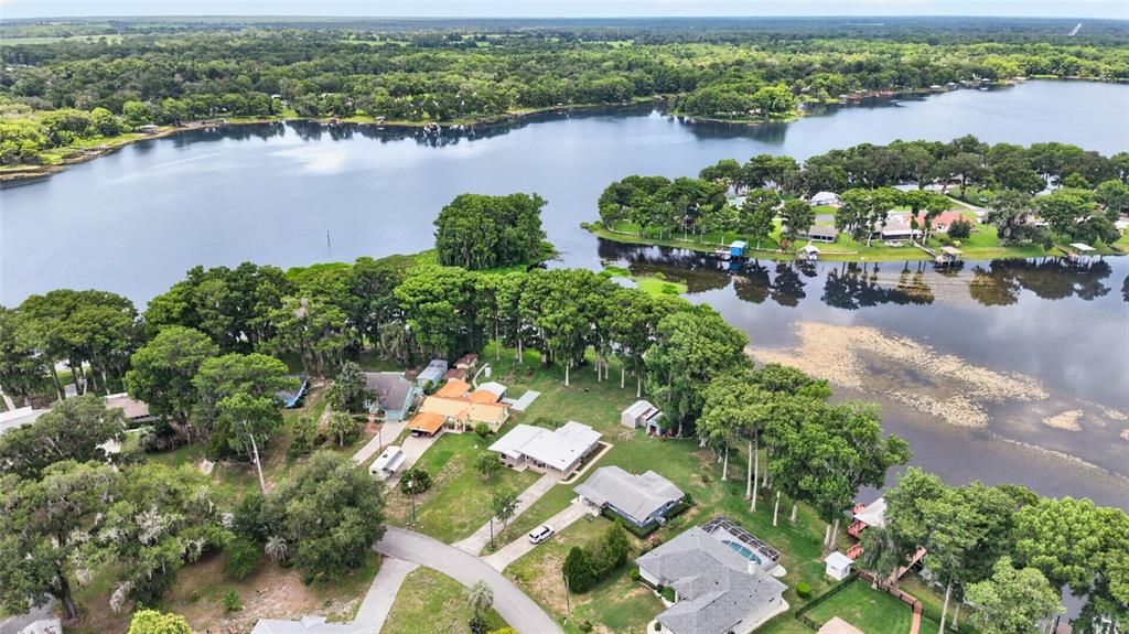 На продажу: $375,000 (2 спален, 1 ванн, 1150 Квадратных фут)