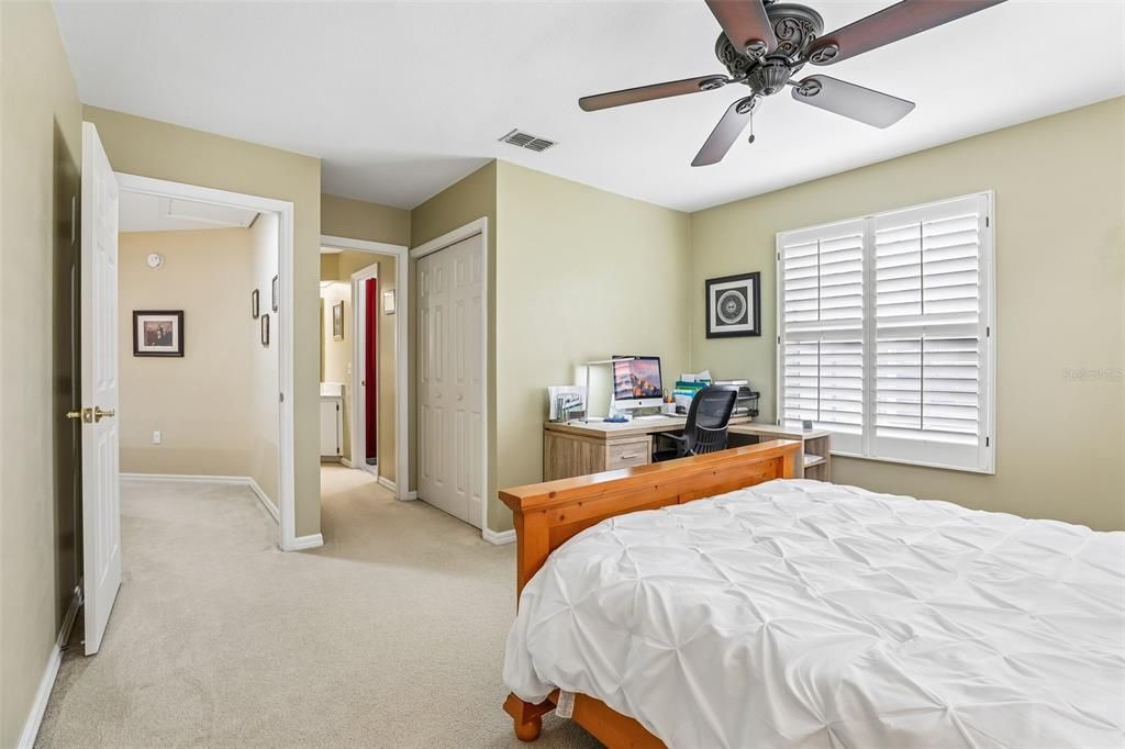 For Sale: $359,900 (3 beds, 2 baths, 1918 Square Feet)